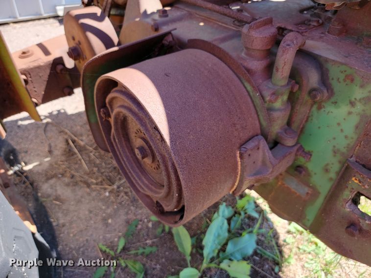 image for item JC9680 John Deere 60  tractor