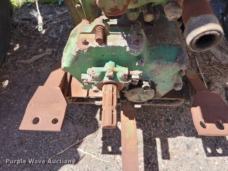 image for item JC9680 John Deere 60  tractor