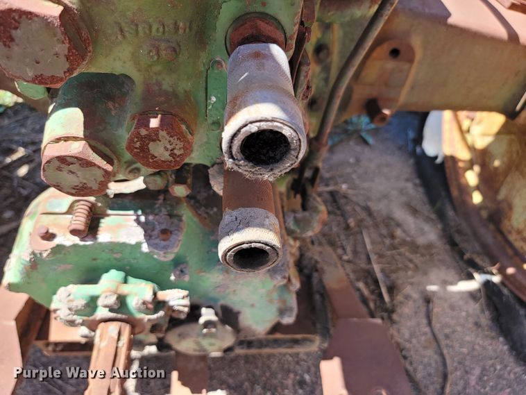 image for item JC9680 John Deere 60  tractor