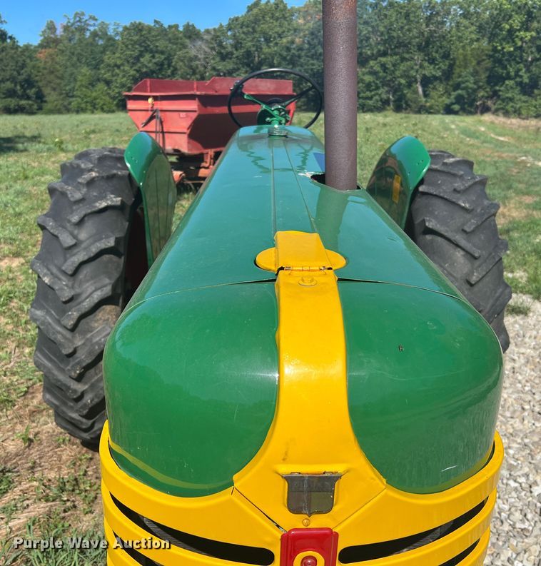 image for item JM9159 1951 Oliver 88 Row Crop  tractor