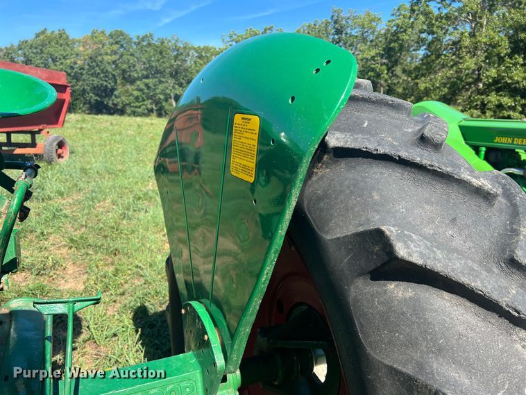 image for item JM9159 1951 Oliver 88 Row Crop  tractor