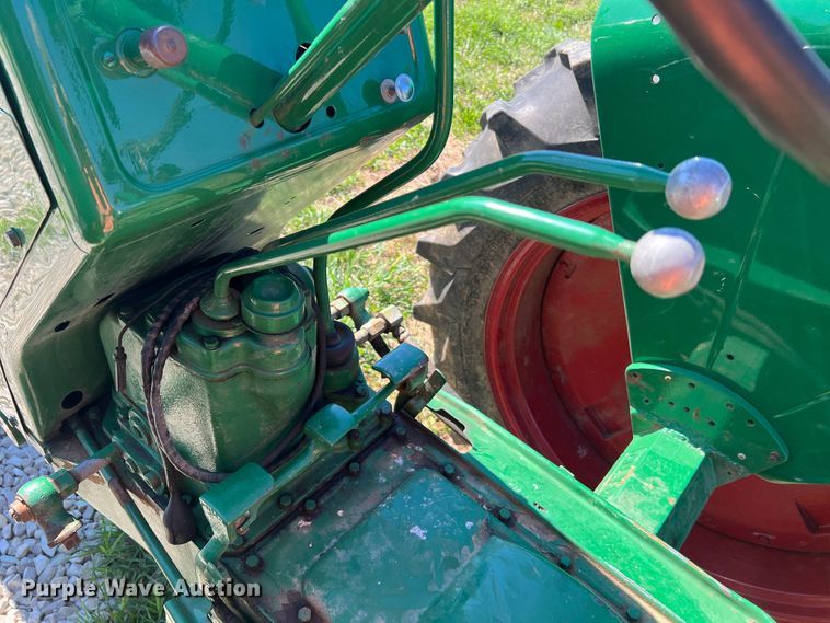 image for item JM9159 1951 Oliver 88 Row Crop  tractor