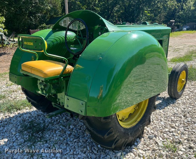 image for item JM9160 John Deere AO  tractor