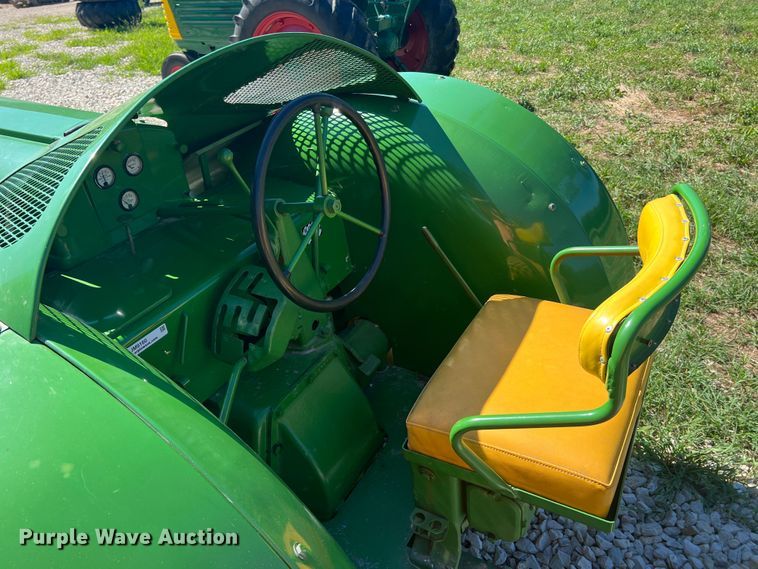 image for item JM9160 John Deere AO  tractor
