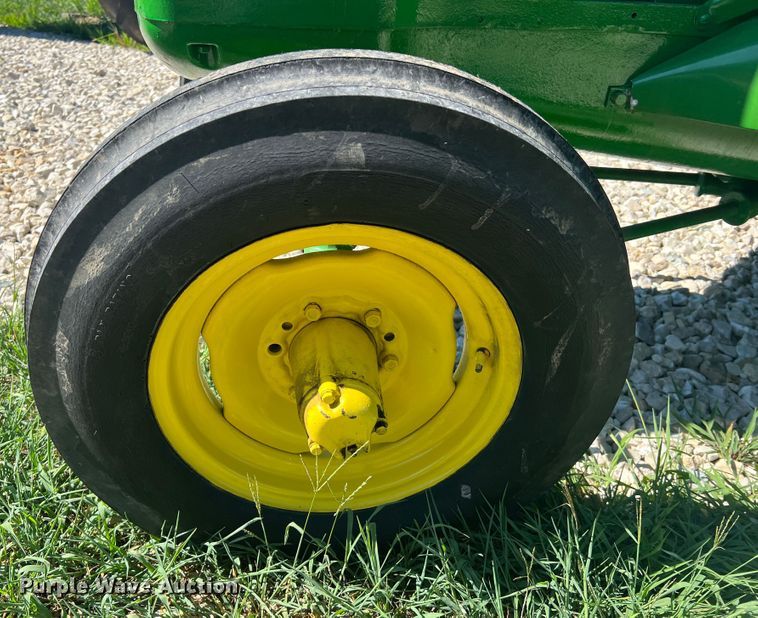 image for item JM9160 John Deere AO  tractor