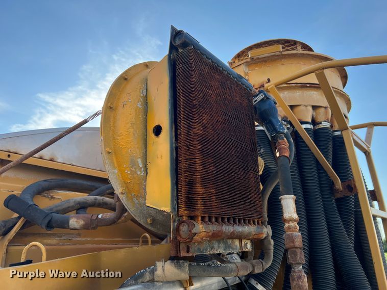 image for item JM9193 Ag-Chem Air Spreader  applicator bed