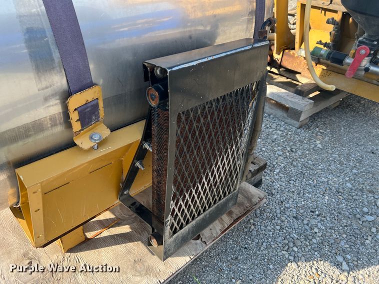 image for item JM9193 Ag-Chem Air Spreader  applicator bed