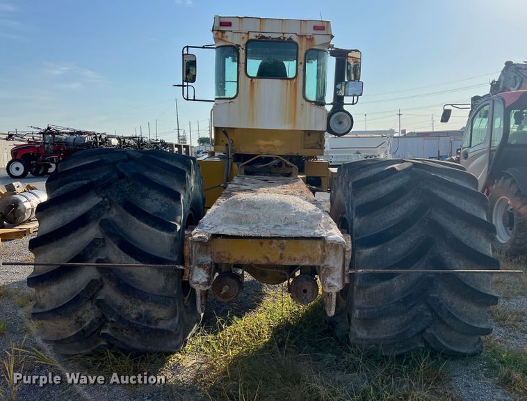 image for item JM9194 Terra-Gator 1903  applicator cab and chassis