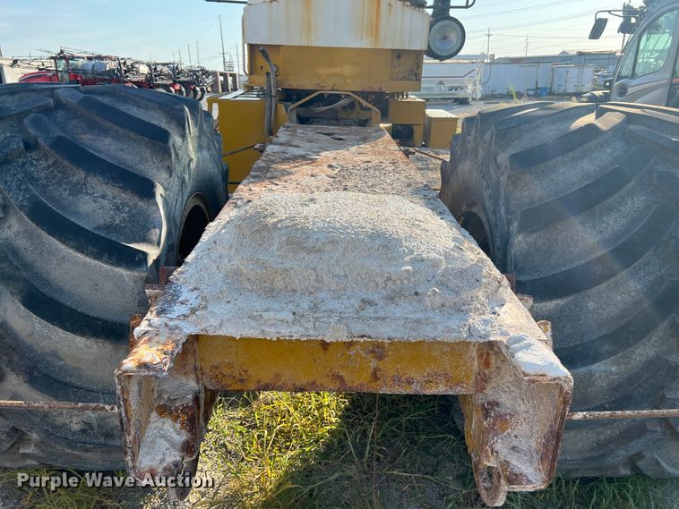 image for item JM9194 Terra-Gator 1903  applicator cab and chassis