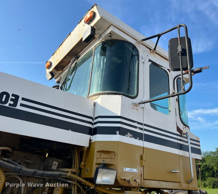 image for item JM9194 Terra-Gator 1903  applicator cab and chassis