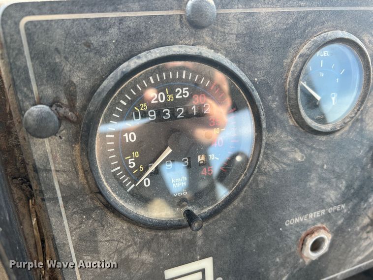 image for item JM9194 Terra-Gator 1903  applicator cab and chassis