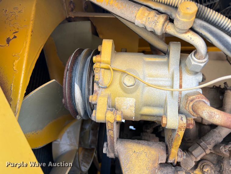 image for item JM9194 Terra-Gator 1903  applicator cab and chassis