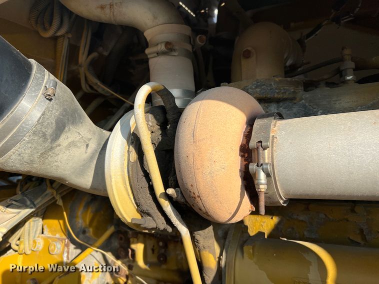 image for item JM9194 Terra-Gator 1903  applicator cab and chassis