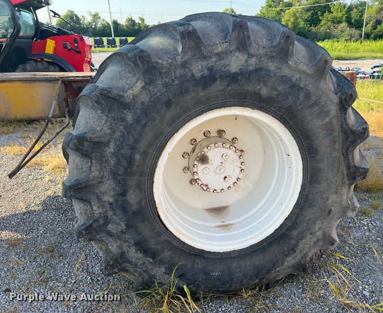 image for item JM9194 Terra-Gator 1903  applicator cab and chassis