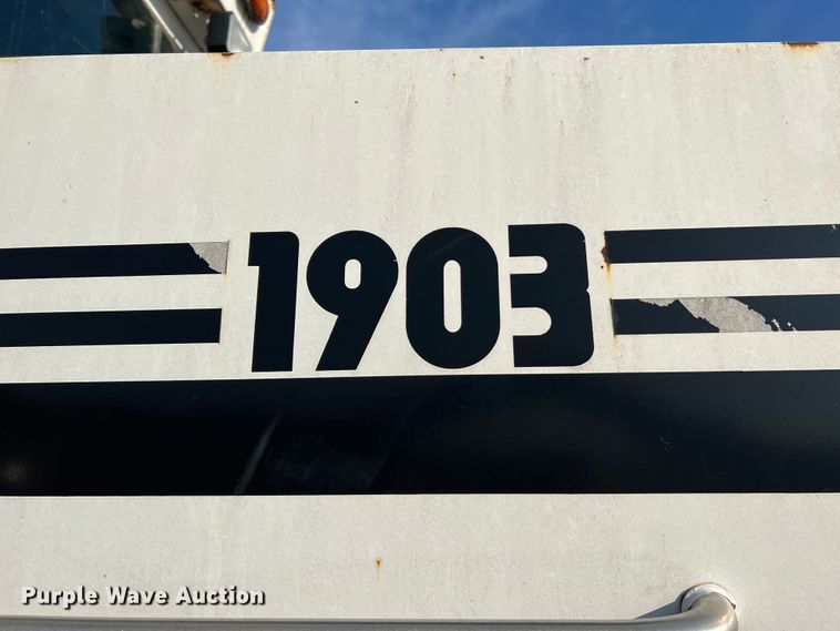 image for item JM9194 Terra-Gator 1903  applicator cab and chassis