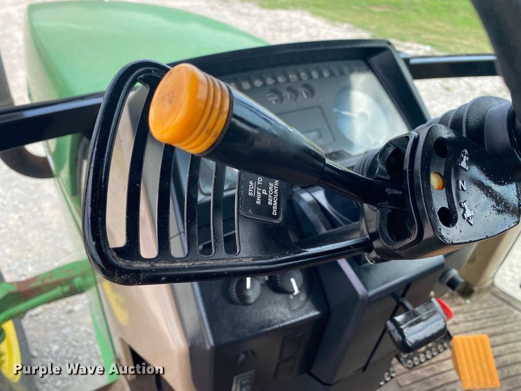 image for item JW9490 2002 John Deere 6405  MFWD tractor