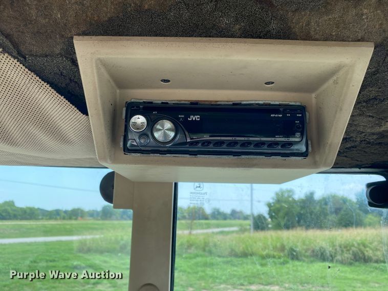 image for item JW9490 2002 John Deere 6405  MFWD tractor