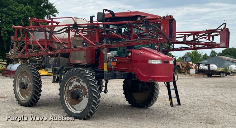 image for item JX9392 2008 Case IH SPX3185  sprayer