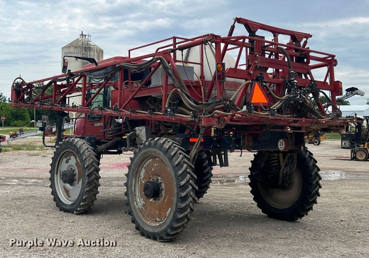 image for item JX9392 2008 Case IH SPX3185  sprayer