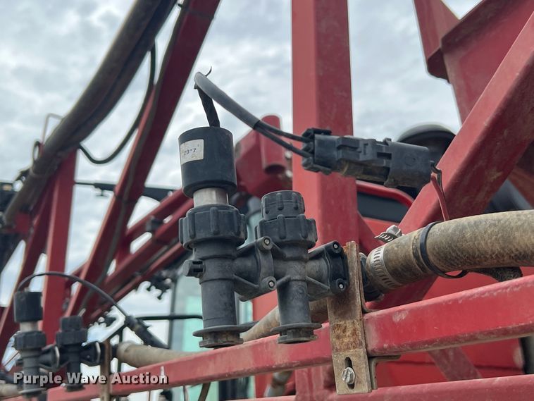 image for item JX9392 2008 Case IH SPX3185  sprayer