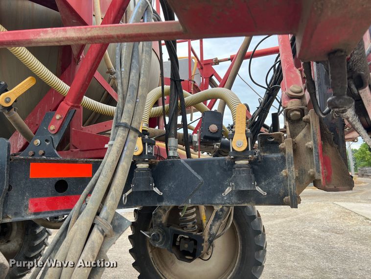 image for item JX9392 2008 Case IH SPX3185  sprayer