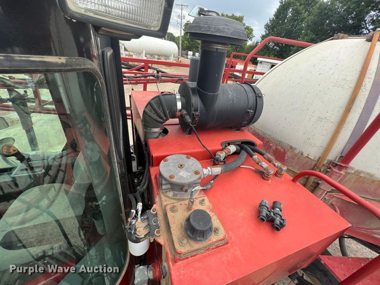 image for item JX9392 2008 Case IH SPX3185  sprayer