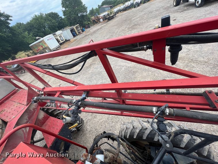 image for item JX9392 2008 Case IH SPX3185  sprayer