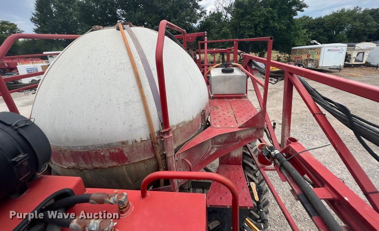 image for item JX9392 2008 Case IH SPX3185  sprayer