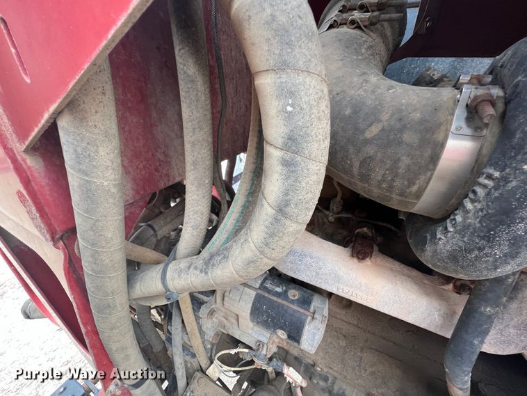 image for item JX9392 2008 Case IH SPX3185  sprayer