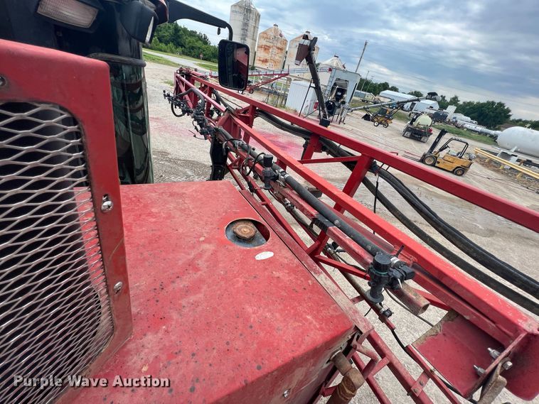 image for item JX9392 2008 Case IH SPX3185  sprayer