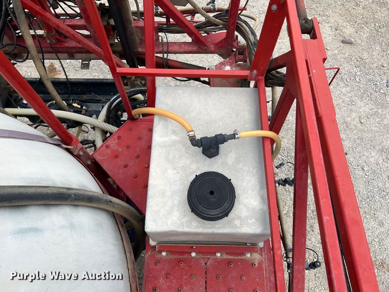 image for item JX9392 2008 Case IH SPX3185  sprayer