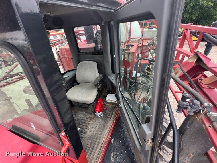 image for item JX9392 2008 Case IH SPX3185  sprayer