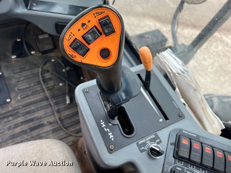 image for item JX9392 2008 Case IH SPX3185  sprayer