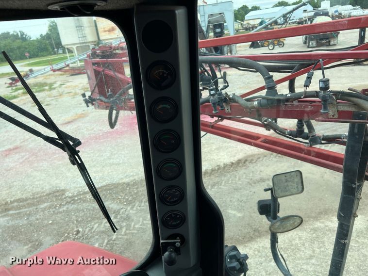 image for item JX9392 2008 Case IH SPX3185  sprayer