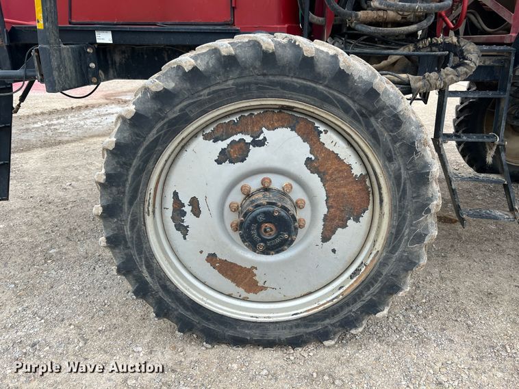 image for item JX9392 2008 Case IH SPX3185  sprayer