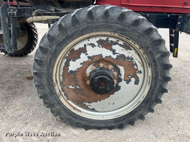 image for item JX9392 2008 Case IH SPX3185  sprayer