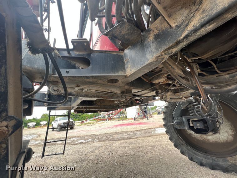 image for item JX9392 2008 Case IH SPX3185  sprayer