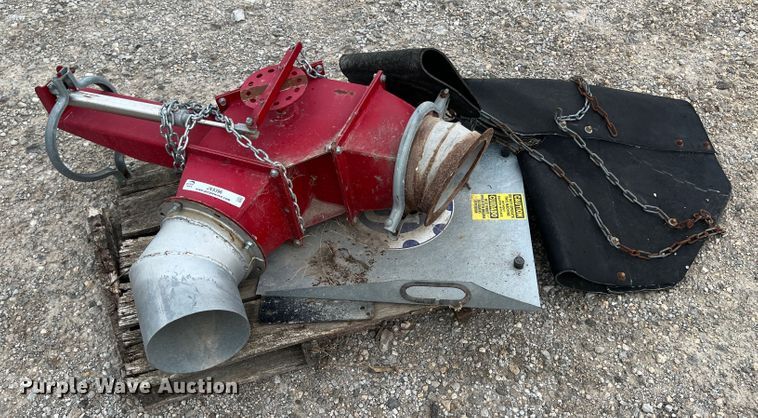 image for item JX9396 Grain bin seed distributor