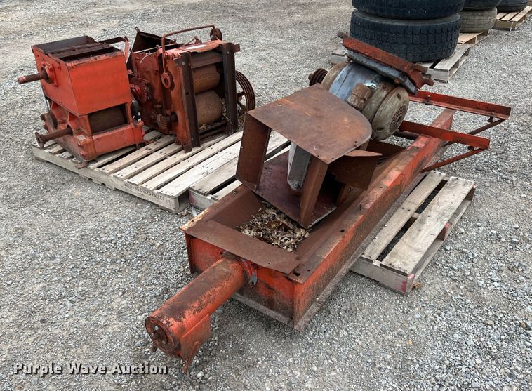 image for item JX9399 Roller mills