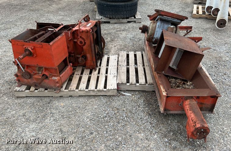 image for item JX9399 Roller mills