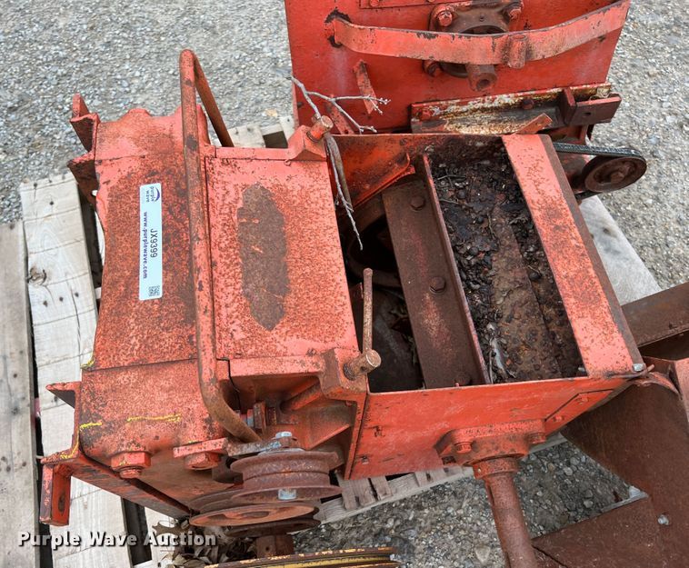 image for item JX9399 Roller mills