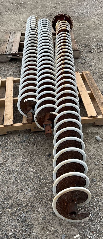 image for item JX9402 (3) auger flightings