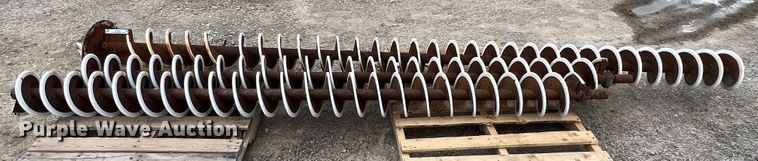 image for item JX9402 (3) auger flightings