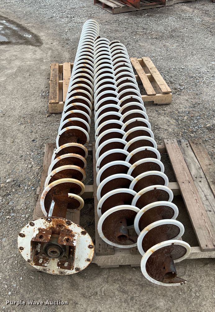 image for item JX9402 (3) auger flightings