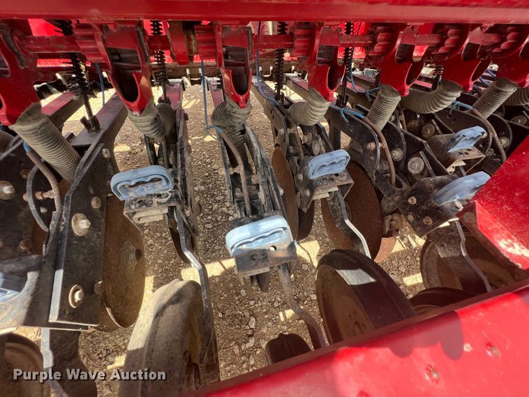 image for item JX9458 (2) Case IH 5300 grain drills