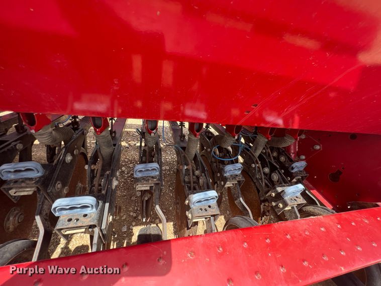 image for item JX9458 (2) Case IH 5300 grain drills