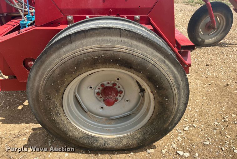 image for item JX9458 (2) Case IH 5300 grain drills