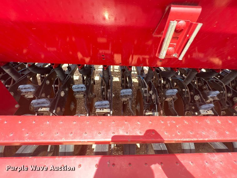image for item JX9458 (2) Case IH 5300 grain drills