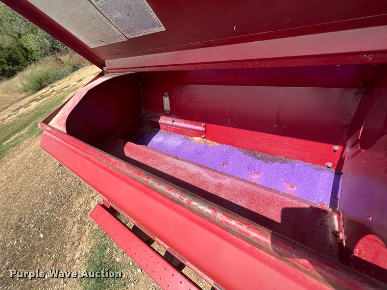 image for item JX9458 (2) Case IH 5300 grain drills