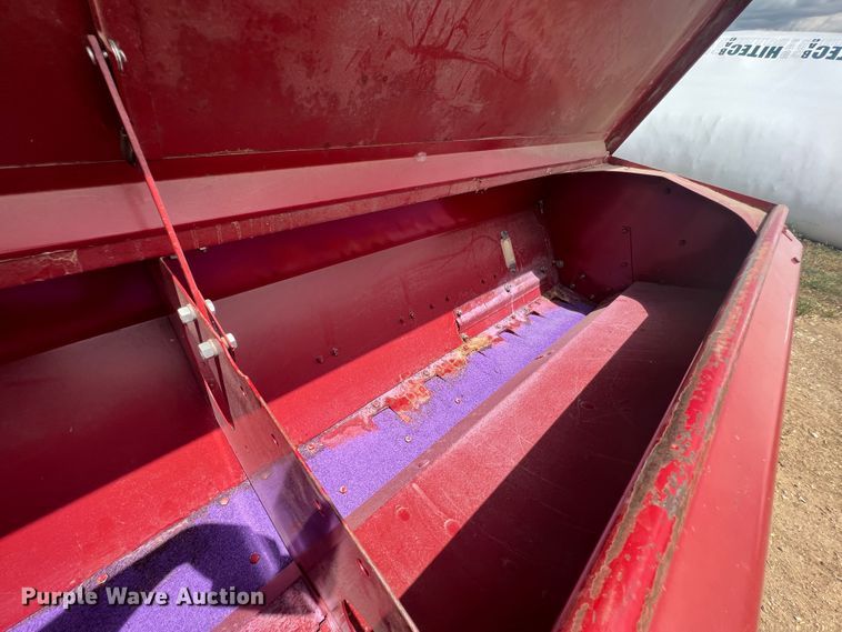 image for item JX9458 (2) Case IH 5300 grain drills